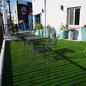 Hostal Sin, Las Vegas